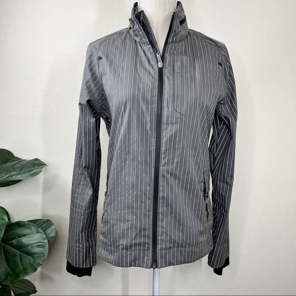 Lululemon grey striped jacket - Picture 1 of 11